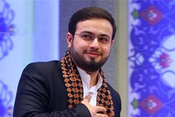 رد نشود//ترتیل‌خوانی قاری منا در حرم حضرت معصومه(س) + فیلم