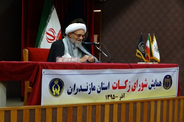 جمع آوری و تقسیم صحیح زکات فقر را از جامعه دور میکند جمع آوری و تقسیم صحیح زکات فقر را از جامعه دور میکند