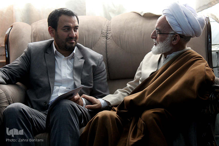 گزارش تصویری تجلیل از مقام‌آوران دختر مسابقات قرآن دانش‌آموزی-اراک