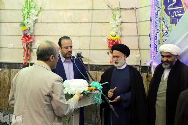 هفتمین محفل انس با قرآن و عترت(ع) مسجد جامع حضرت ولیعصر(عج) خانی آباد نو