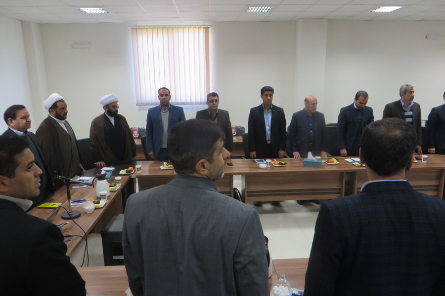 برگزاری نشست هم‌اندیشی وحدت حوزه و دانشگاه در لرستان + عکس