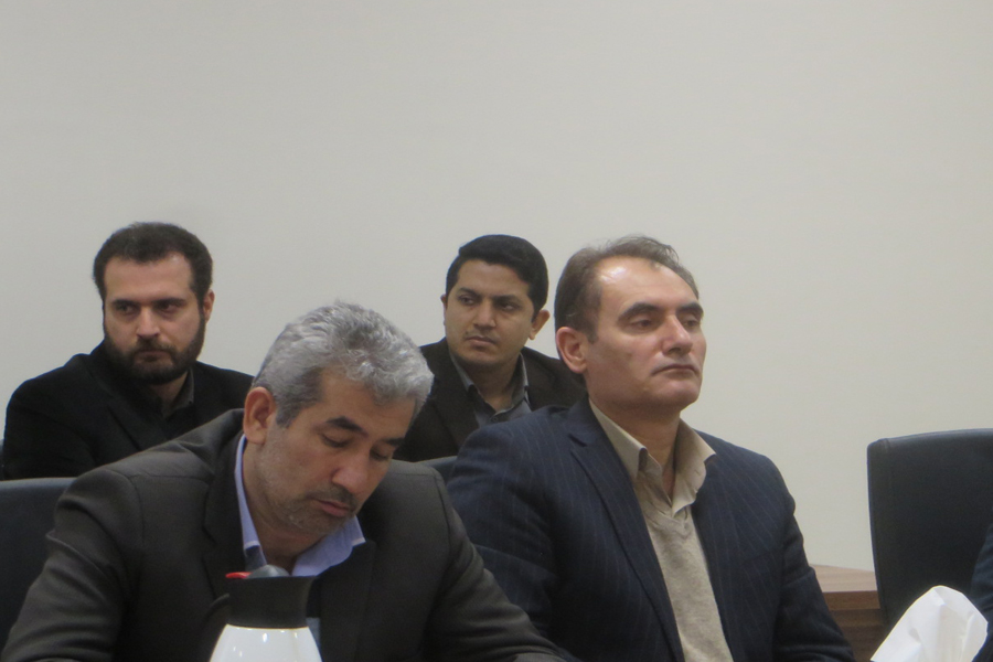 برگزاری نشست هم‌اندیشی وحدت حوزه و دانشگاه در لرستان + عکس
