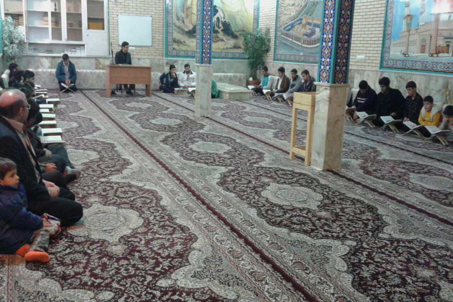 ثبت‌نام کلاس‌های قرآنی در مسجد دولتشاهی خرم‌آباد