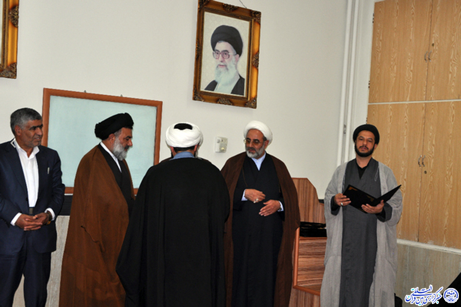 اجلاس مدیران مدارس علمیه لرستان + عکس