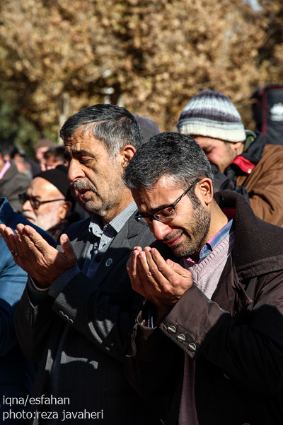 نماز باران در اصفهان برپا شد