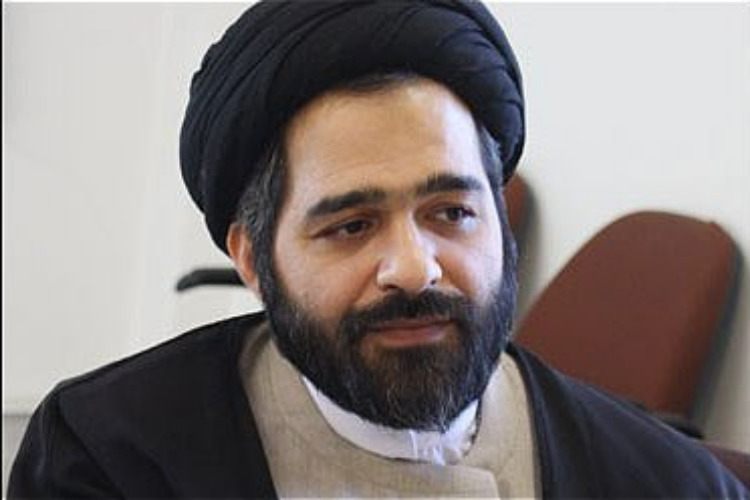 حجت‌الاسلام و المسلمین ایزدهی، عضو هیئت علمی پژوهشگاه فرهنگ و اندیشه اسلامی