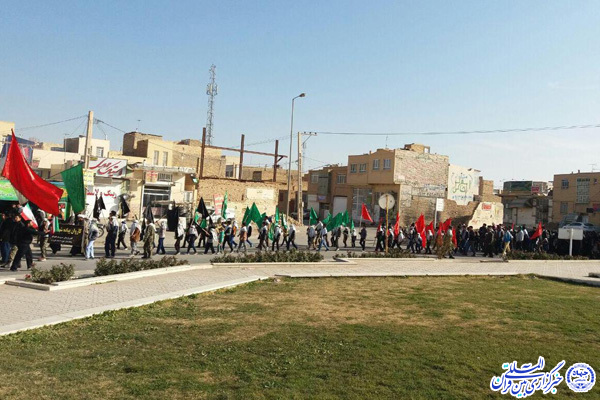 عکس: کاروان پیاده شهدای گمنام در یزد