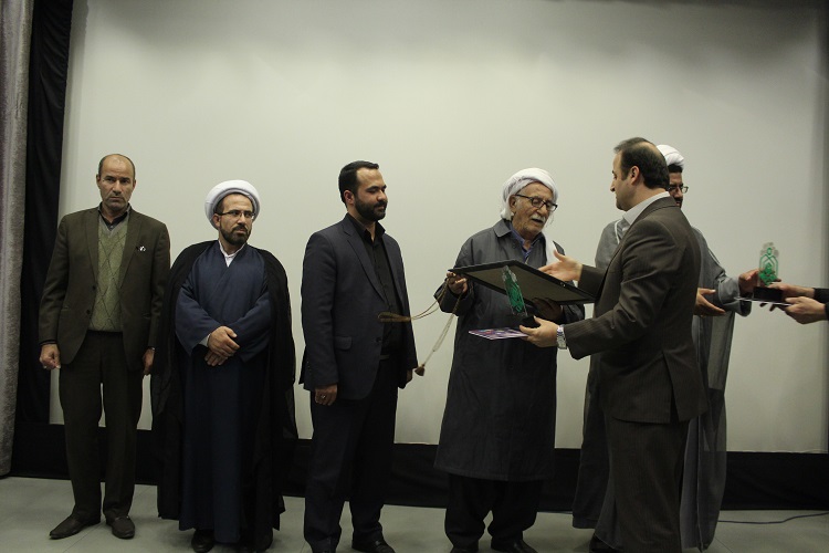 همایش وقف و رسانه در کردستان + عکس