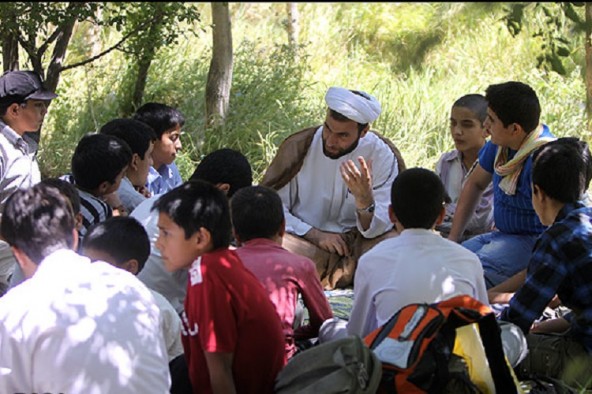 1000 نفر روز تبلیغ دینی در شهرستان صحنه