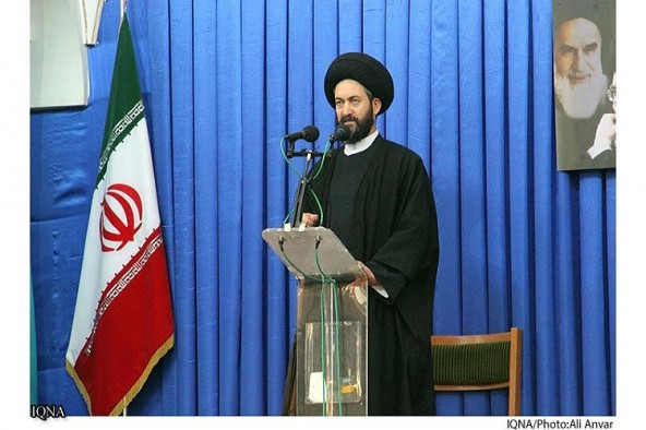 اعتکاف از شعائر دینی و فرصت بزرگ خودسازی و تهذیب است