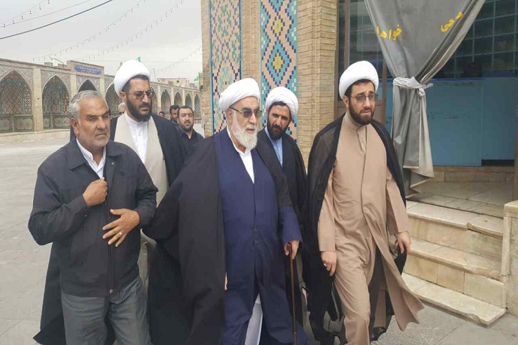 تشییع پیکر عالم ربانی مرحوم باریکبین با حضور پرشور مردم قزوین+عکس تشییع پیکر عالم ربانی مرحوم باریکبین با حضور پرشور مردم قزوین+عکس