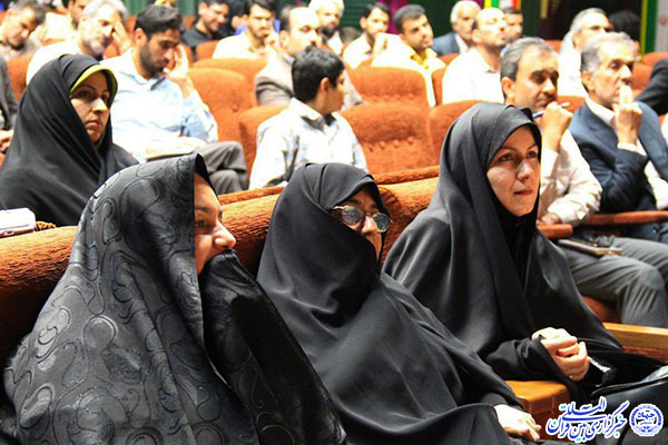 افتتاحیه سلسله مباحث «تفسیر قرآن کریم» در یزد+عکس