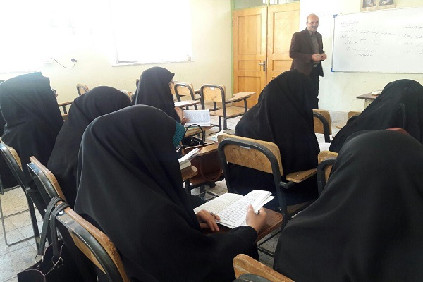نخستین جلسه تربیت مربی قرآن پیش دبستانی برگزار شد