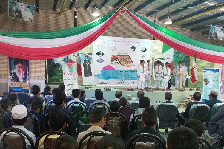 تصاویری از مسابقات قرآن دانش‌آموزی در سیستان‌وبلوچستان