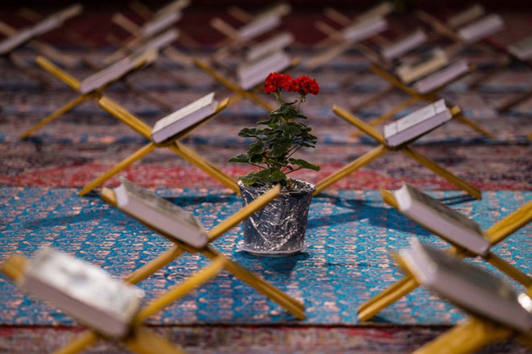 برگزاری محفل انس با قرآن به‌مناسبت روز ارتش جمهوری اسلامی ایران