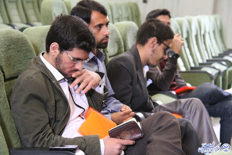 جشنواره قرآن و عترت دانشجویان مناطق پنج، شش و 10 کشور در دانشگاه شهرکرد