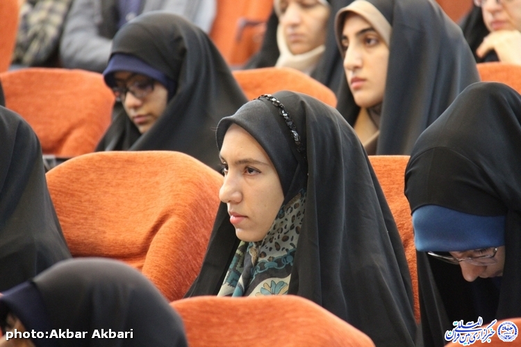 برگزاری همایش دانشجویی تدبر در قرآن در دانشگاه شهرکرد