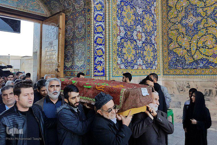 پیکر پیشکسوت قرآن کریم در حرم رضوی آرام گرفت