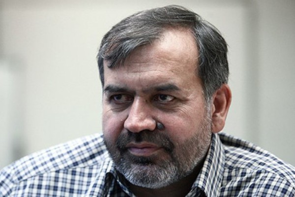 سینما موظف به تصویرنگاری وقایع انقلاب است