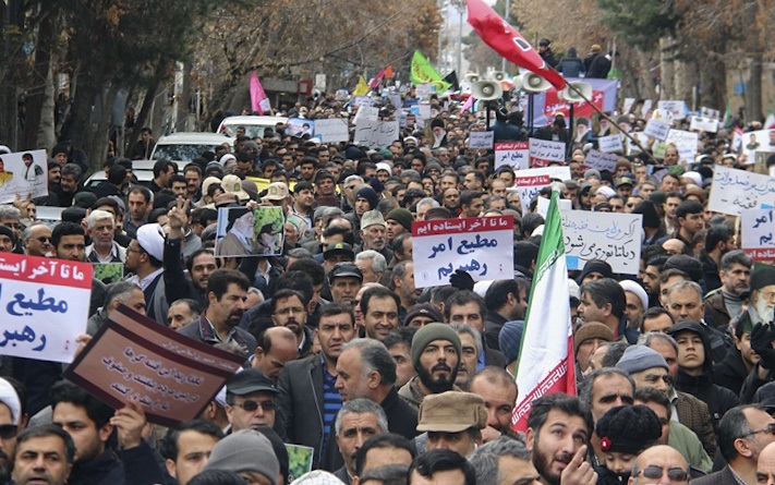 گزارش تصویری راهپیمایی مردم بجنورد در محکومیت اغتشاشات اخیر