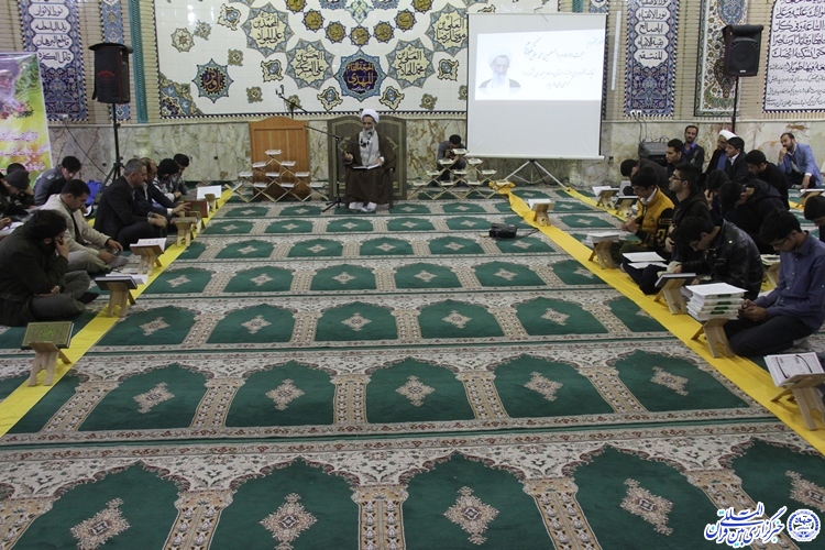 گزارش تصویری محفل انس با قرآن در شهرکرد
