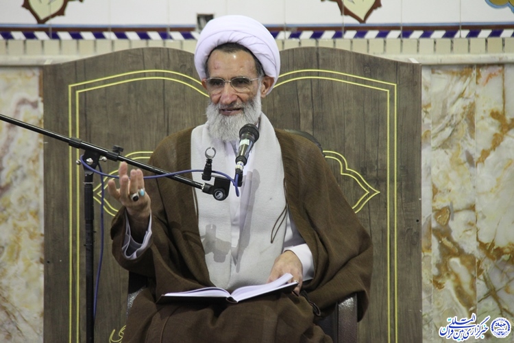 گزارش تصویری محفل انس با قرآن در شهرکرد