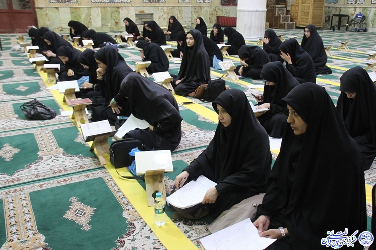 گزارش تصویری محفل انس با قرآن در شهرکرد