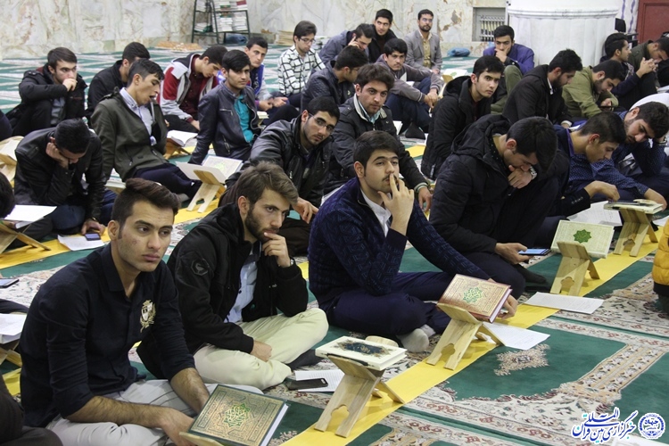 گزارش تصویری محفل انس با قرآن در شهرکرد