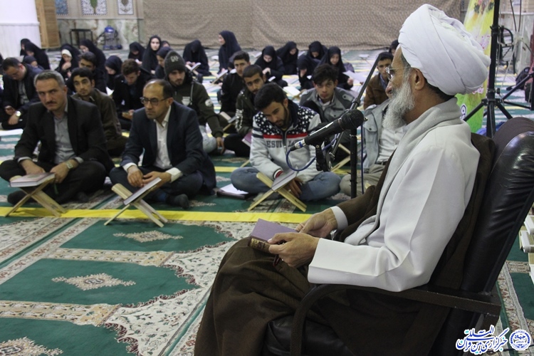 گزارش تصویری محفل انس با قرآن در شهرکرد