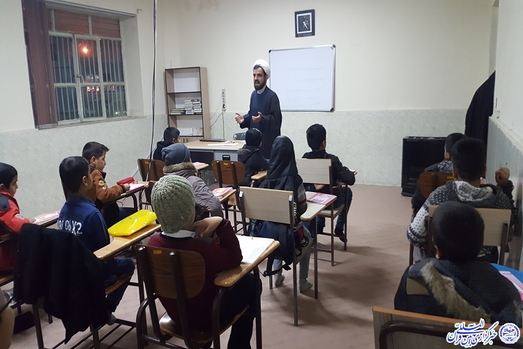 اینجا کلام وحی بر زبان کودکان جاریست