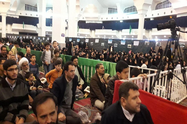 حافظان و فعالان قرآنی موسسه اباصالح تجلیل شدند حافظان و فعالان قرآنی موسسه اباصالح تجلیل شدند