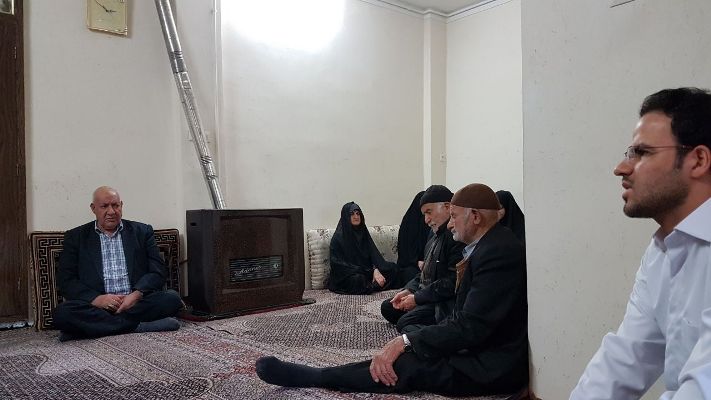 دیدار مدیرکل تعاون لرستان با دو خانواده خدمه کشتی نفتکش حادثه&zwnj;دیده