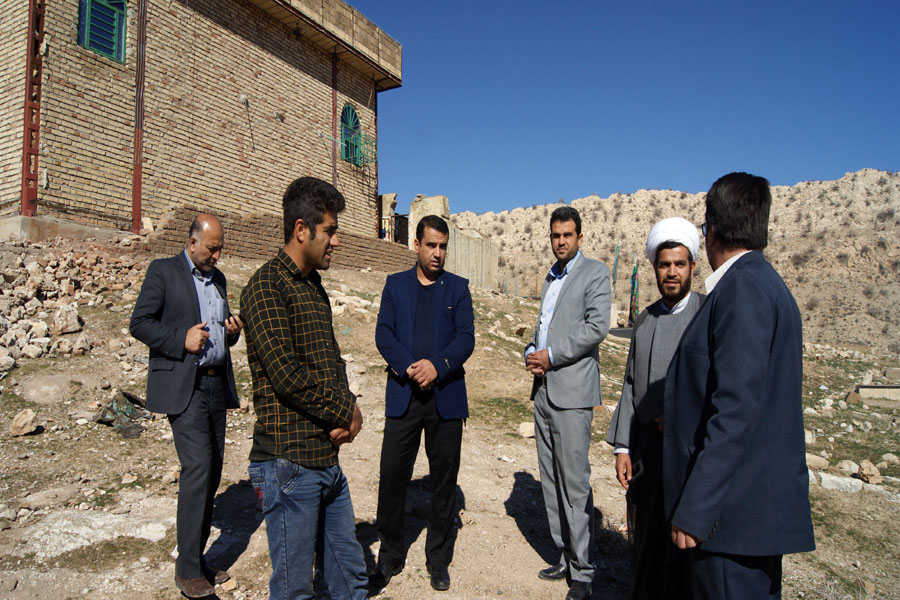 بازدید مدیرکل اوقاف لرستان از بقاع متبرکه پلدختر