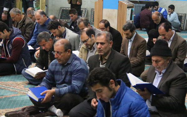 گزارش تصویری طرح «تلاوت نور» در کوهدشت گزارش تصویری طرح «تلاوت نور» در کوهدشت