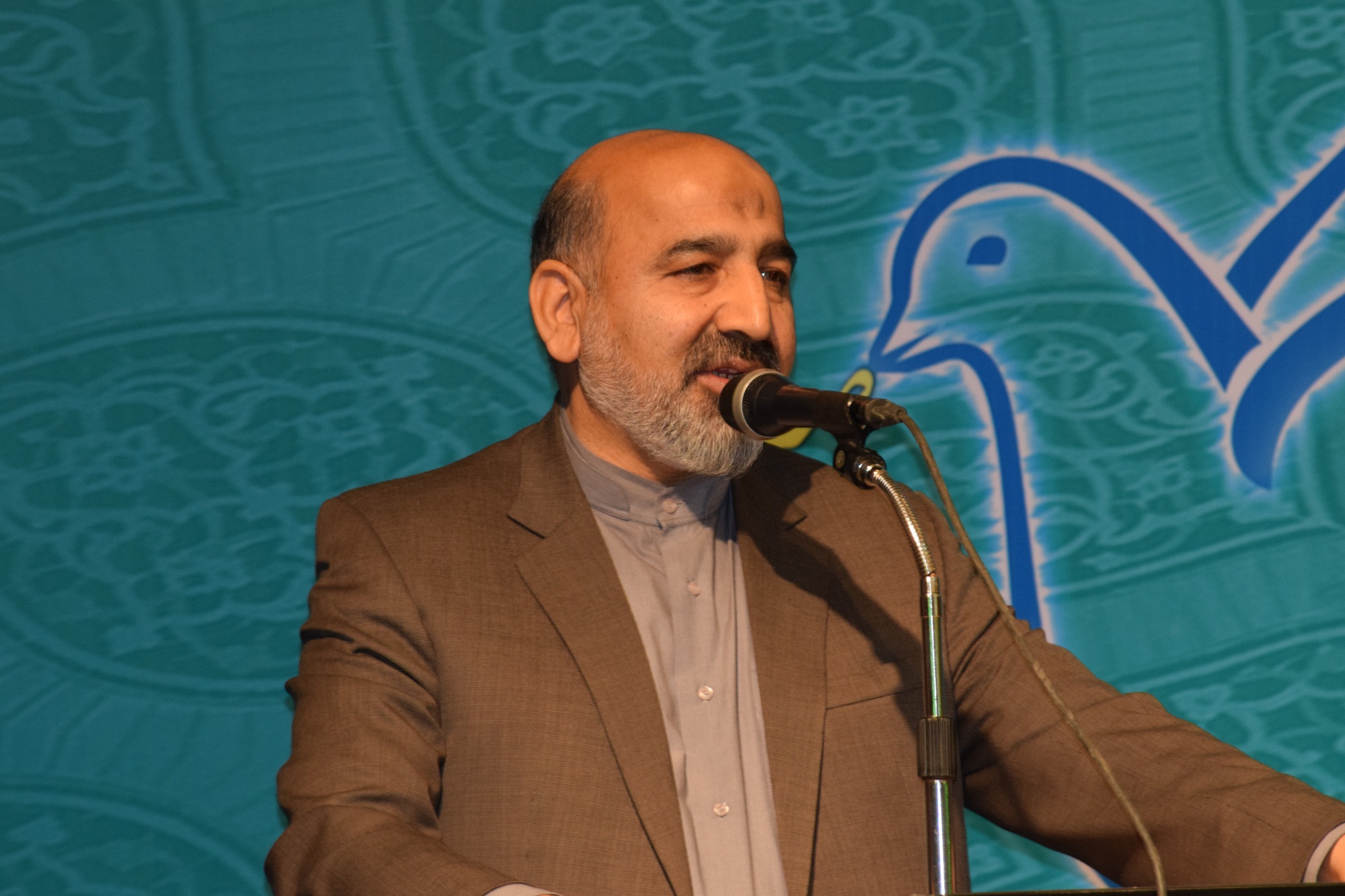 برگزاری همایش &laquo;صبر&raquo; با هدف ترویج صلح، بخشش و رضایت در لرستان + عکس