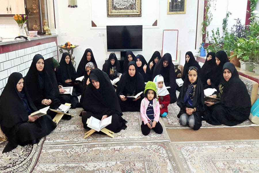 گزارش تصویری جلسات قرآن خانگی خرم&zwnj;آباد/دی ماه 96
