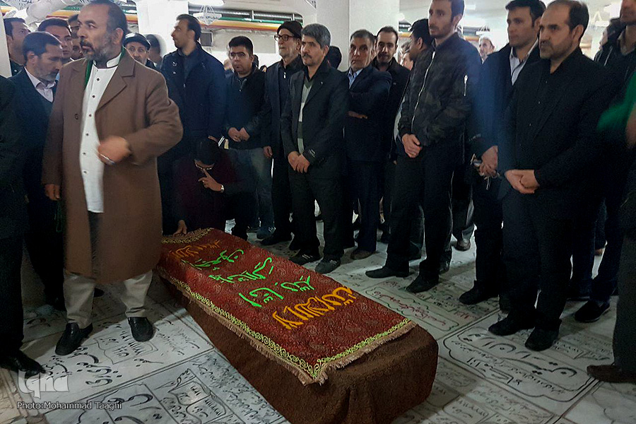 پیکر پیشکسوت قرآن در حرم رضوی آرام گرفت