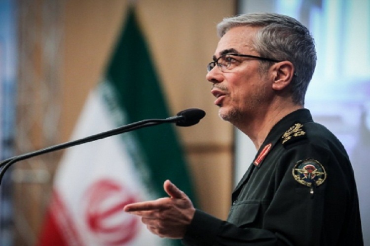 دشمن با استفاده از شکاف میان شیعه و سنی تکفیریها را بوجود آورد دشمن با استفاده از شکاف میان شیعه و سنی تکفیریها را بوجود آورد