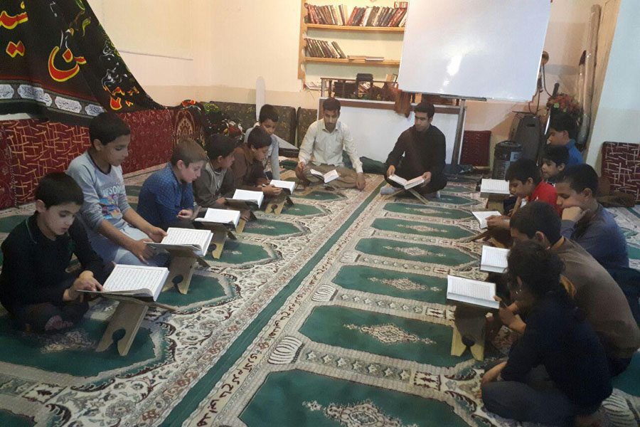آموزش قرآن در مناطق محروم خرمآباد + عکس آموزش قرآن در مناطق محروم خرمآباد + عکس