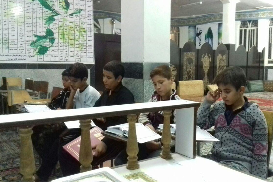 آموزش قرآن در مناطق محروم خرمآباد + عکس آموزش قرآن در مناطق محروم خرمآباد + عکس