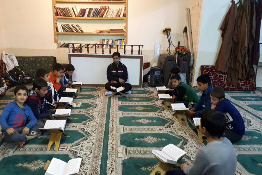 آموزش قرآن در مناطق محروم خرمآباد + عکس آموزش قرآن در مناطق محروم خرمآباد + عکس