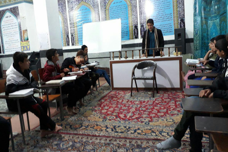 آموزش قرآن در مناطق محروم خرمآباد + عکس آموزش قرآن در مناطق محروم خرمآباد + عکس
