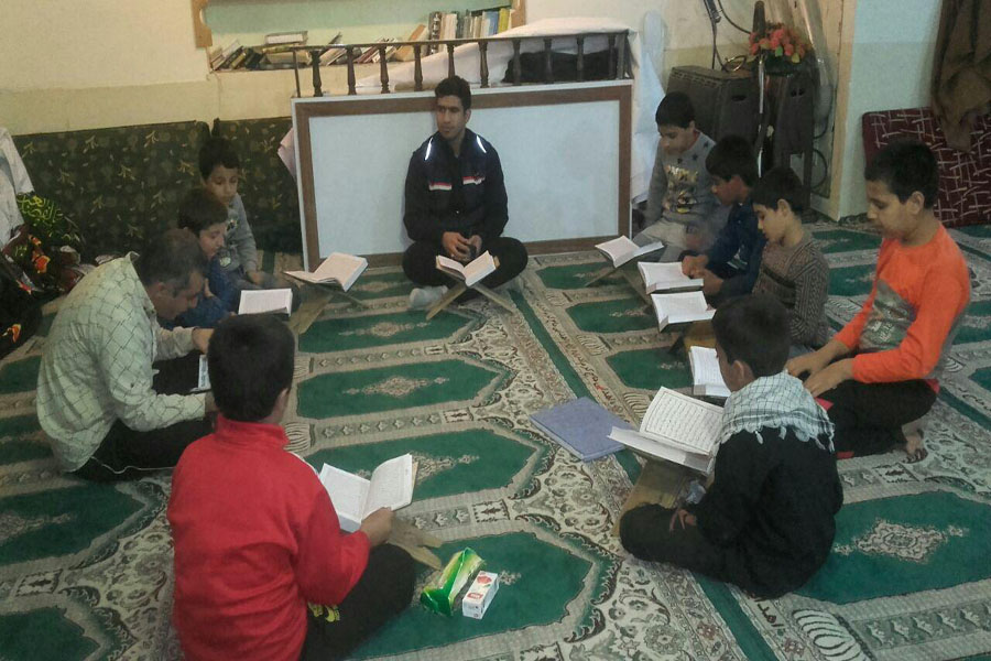آموزش قرآن در مناطق محروم خرمآباد + عکس آموزش قرآن در مناطق محروم خرمآباد + عکس