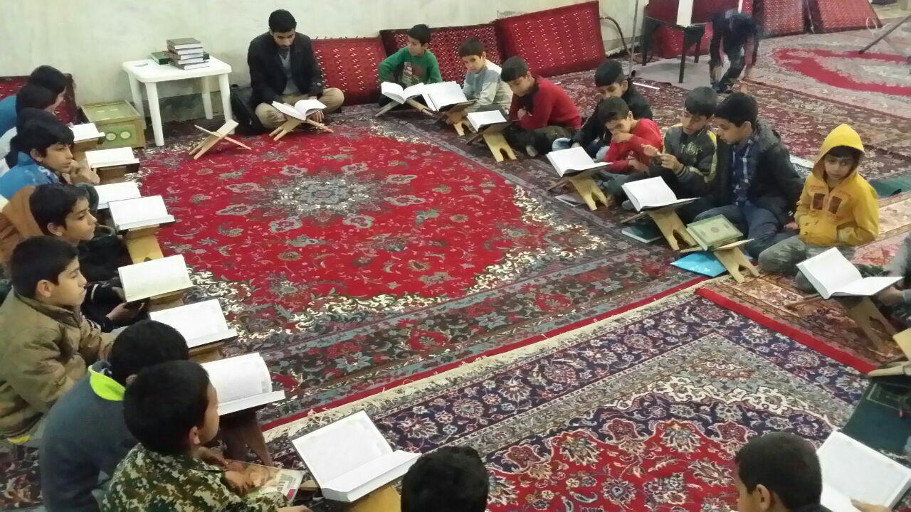 آموزش قرآن در مناطق محروم خرمآباد + عکس آموزش قرآن در مناطق محروم خرمآباد + عکس