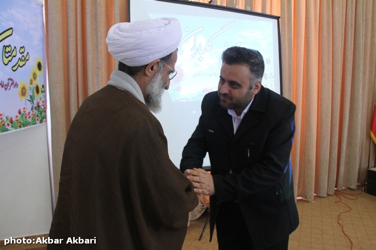 گزارش تصویری/ آیین تجلیل از حاملان و حافظان قرآن دارالقرآن امام علی (ع) شهرکرد