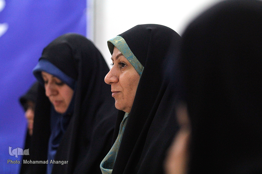 میزگرد اتحادیه مؤسسات