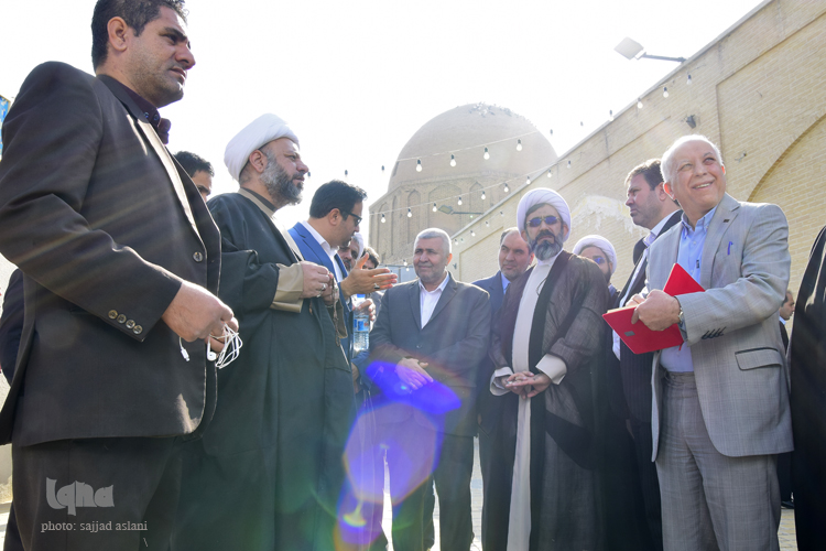 بازدید متولیان و خادمان بقاع متبرکه کشور های اسلامی از بقاع متبرکه استان اصفهان بازدید متولیان و خادمان بقاع متبرکه کشور های اسلامی از بقاع متبرکه استان اصفهان