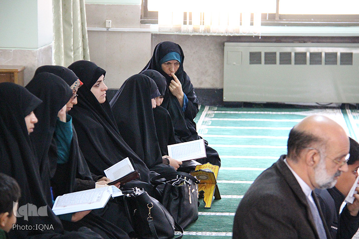 گزارش تصویری مسابقات استانی قرآن روستائیان و عشایر لرستان