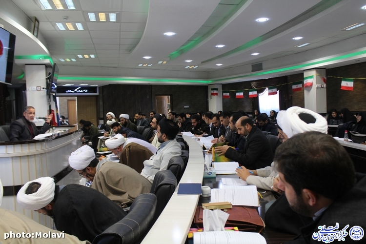گزارش تصویری کارگاه آموزشی &zwnj;پژوهی قرآن و سبک زندگی در چهارمحال و بختیاری