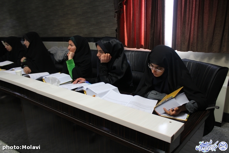 گزارش تصویری کارگاه آموزشی &zwnj;پژوهی قرآن و سبک زندگی در چهارمحال و بختیاری